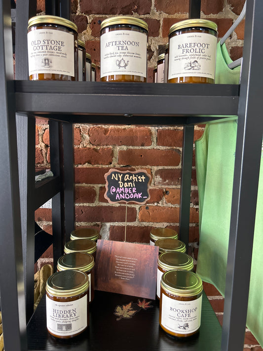 Amber & Oak Candles